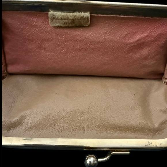 Vintage Genuine Leather Kisslock Purse Made In Italy - Picture 7 of 7